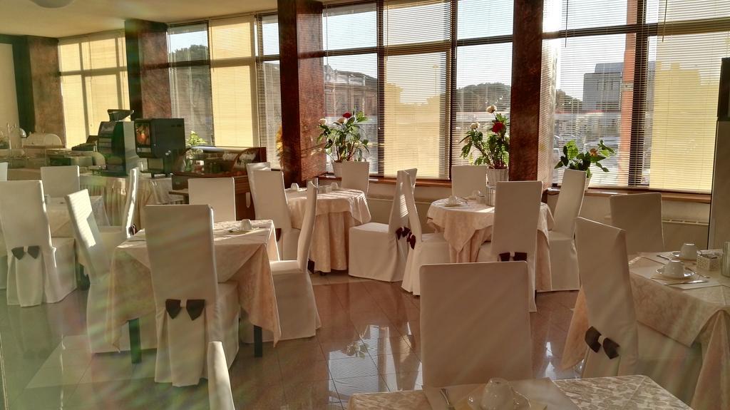 Hotel Alexander Cesena Zewnętrze zdjęcie