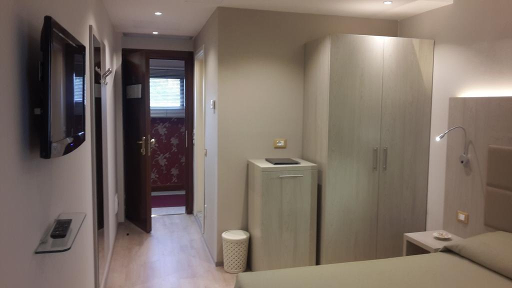 Hotel Alexander Cesena Zewnętrze zdjęcie
