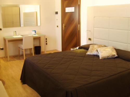 Hotel Alexander Cesena Zewnętrze zdjęcie